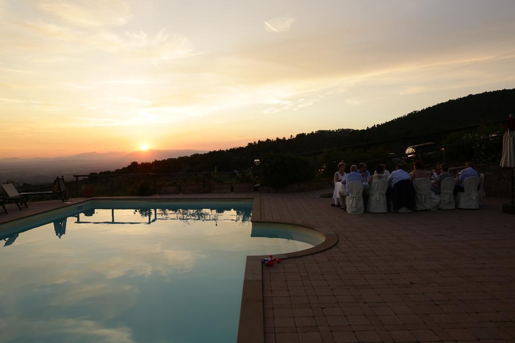 Casa Vacanze La Porta Vinci Kültér fotó