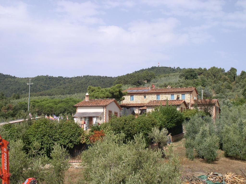 Casa Vacanze La Porta Vinci Kültér fotó