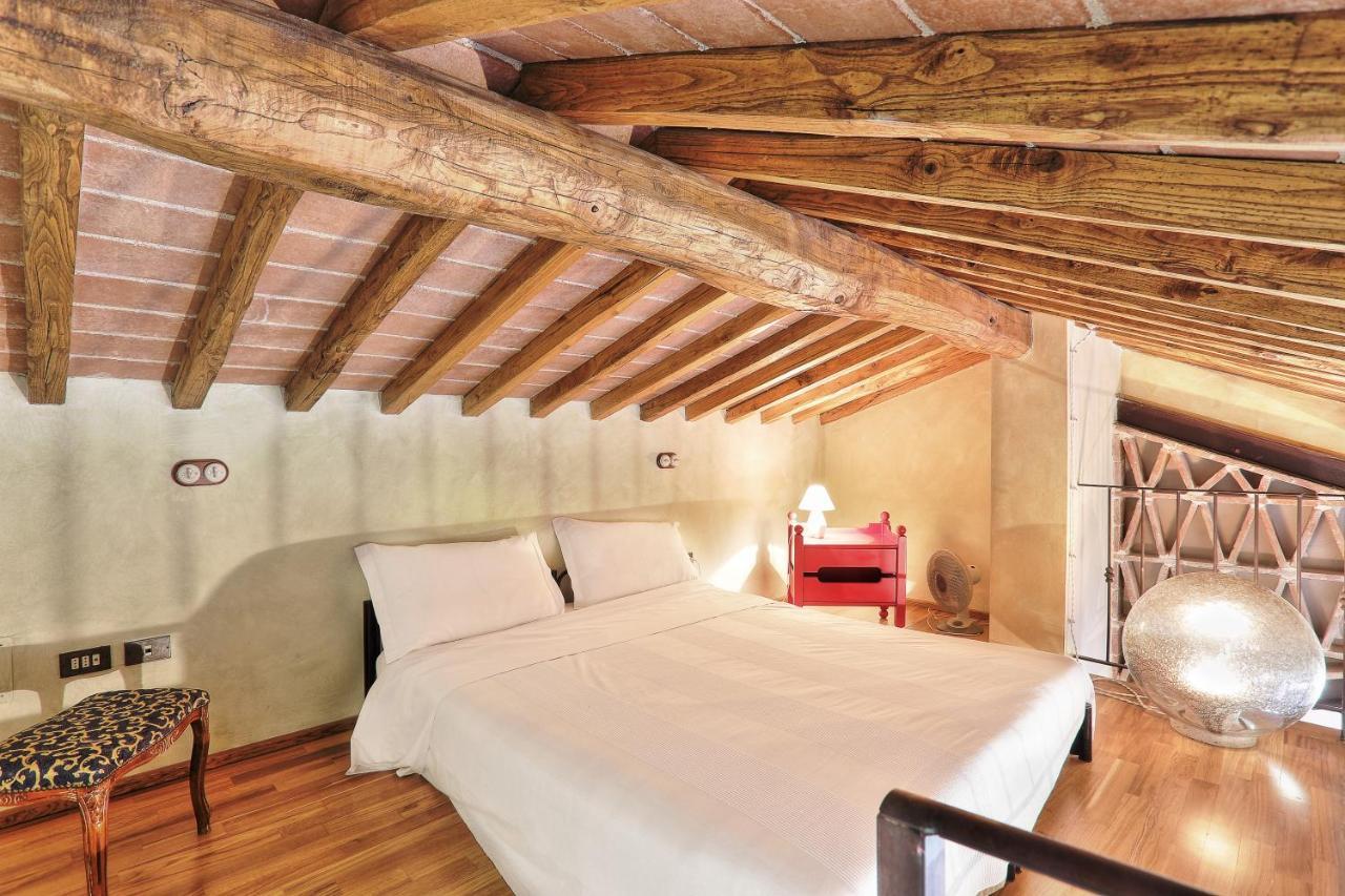 Casa Vacanze La Porta Vinci Kültér fotó